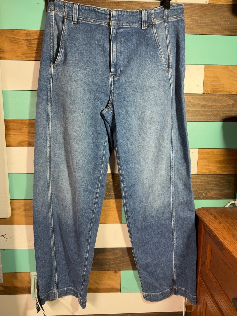 Madewell High Rise Seamed Tapered Jeans